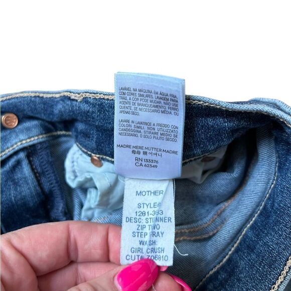 Mother "The Stunner" Two Step Fray High Rise Wash Girl Crush Size 25 - Picture 12 of 12